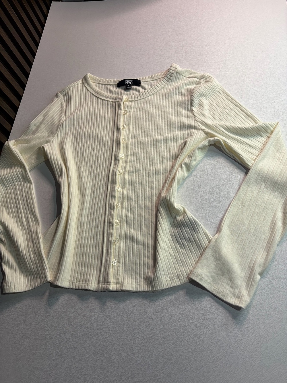 NYC Off-White Ribbed Button-Front Long Sleeve Top